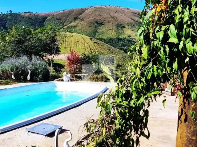 Chácara com 1700m² 2 quartos e 2 banheiros, à venda, no bairro Purunduva em Pirapora do Bom Jesus