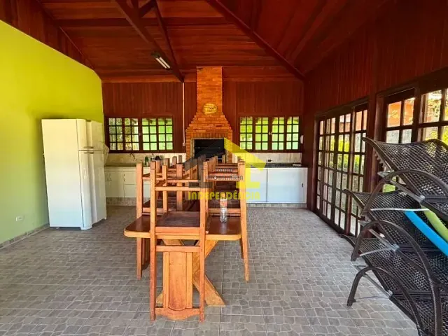 Chácara com 1050m² 2 quartos e 1 banheiro, à venda, no bairro Sítio da Moenda em Itatiba