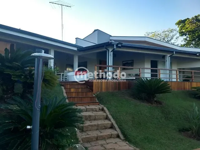 Chácara com 5200m² 3 quartos e 5 banheiros, à venda, no bairro Jardim Hubert em Indaiatuba