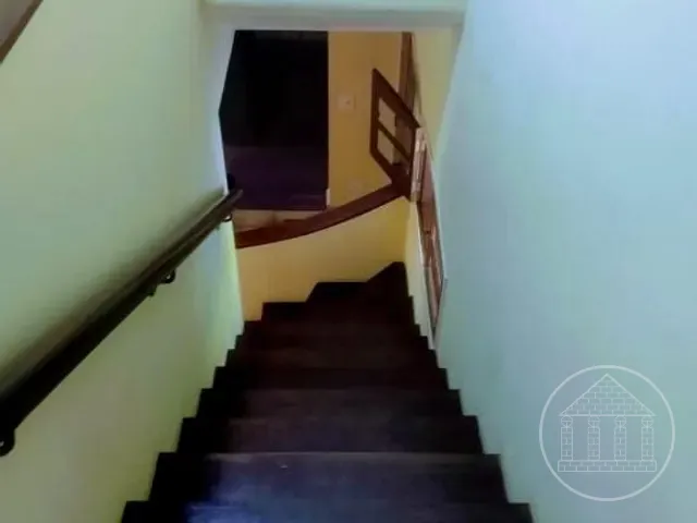 Chácara com 4000m² 6 quartos e 5 banheiros, à venda ou para alugar, no bairro Embu Guacu em Embu-Guaçu