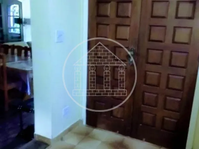 Chácara com 4000m² 6 quartos e 5 banheiros, à venda ou para alugar, no bairro Embu Guacu em Embu-Guaçu
