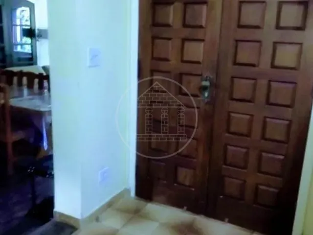 Chácara com 4000m² 6 quartos e 5 banheiros, à venda ou para alugar, no bairro Embu Guacu em Embu-Guaçu