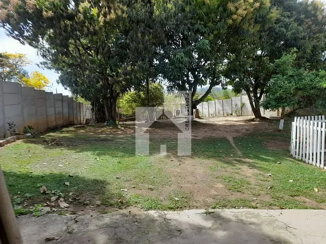 Chácara com 854m² 3 quartos e 3 banheiros, à venda, no bairro Estância Comandante Barros em Jarinu