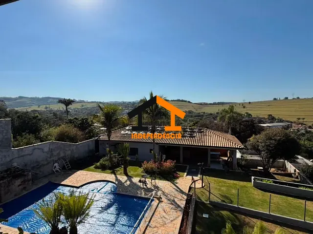 Chácara com 1150m² 3 quartos e 2 banheiros, à venda, no bairro Jardim Leonor em Itatiba