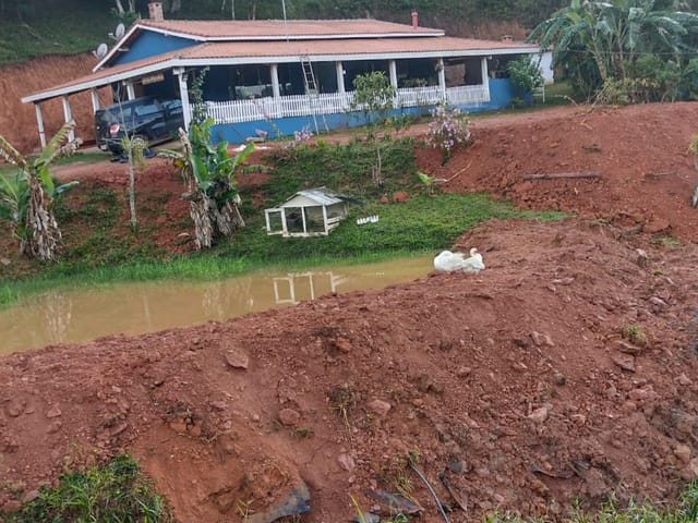 Chácara 2 quartos e 1 banheiro, à venda, no bairro Centro em Tremembé