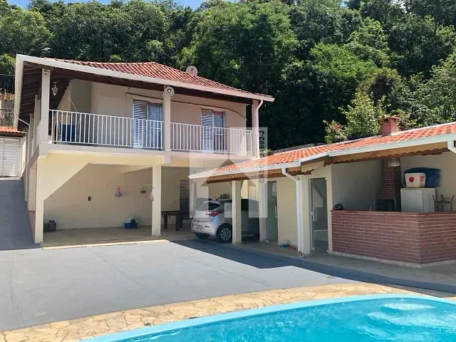 Chácara com 650m² 2 quartos e 2 banheiros, à venda, no bairro Roseira em Jundiaí