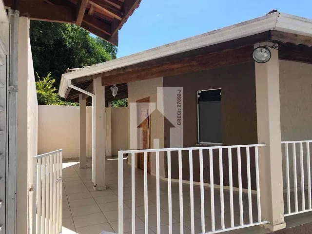 Chácara com 650m² 2 quartos e 2 banheiros, à venda, no bairro Roseira em Jundiaí