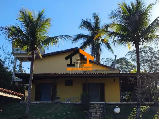 Chácara com 1900m² 3 quartos e 3 banheiros, à venda, no bairro Recanto dos Pássaros em Itatiba