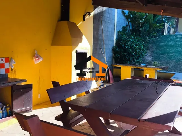Chácara com 1900m² 3 quartos e 3 banheiros, à venda, no bairro Recanto dos Pássaros em Itatiba