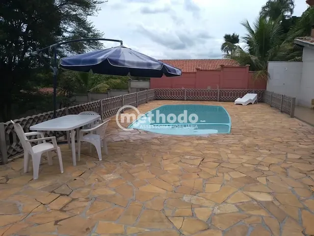 Chácara com 1211m² 3 quartos e 2 banheiros, à venda, no bairro Parque Luciamar em Campinas