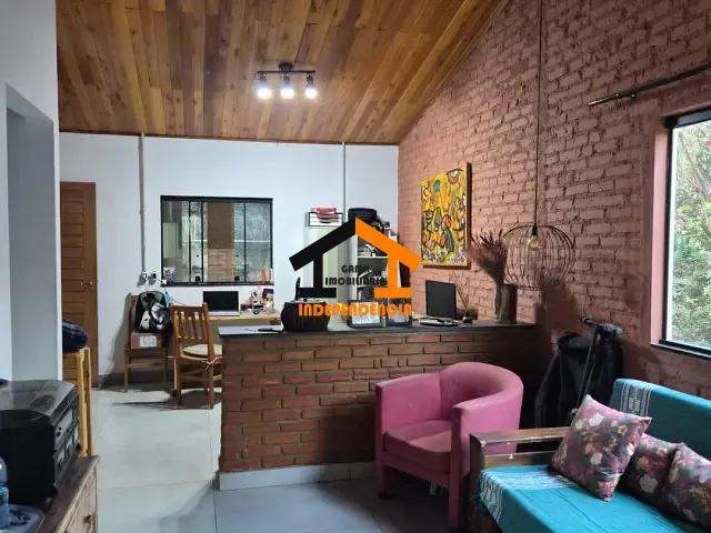 Chácara com 1200m² 2 quartos e 1 banheiro, à venda, no bairro Parque São Gabriel em Itatiba
