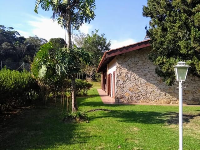 Chácara com 10000m² 4 quartos e 8 banheiros, à venda, no bairro Roselândia em Cotia