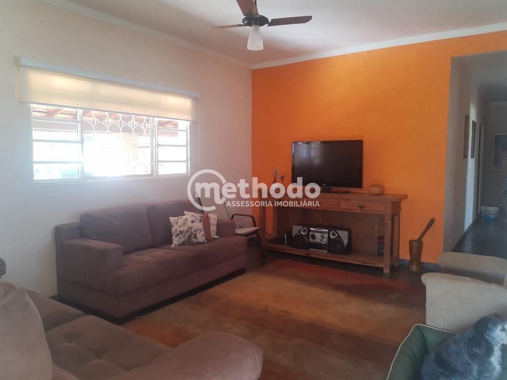 Chácara, 3 quartos, 1210 m² - Foto 8