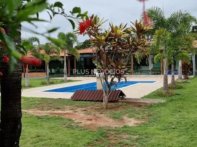 Chácara com 21000m² 4 quartos e 5 banheiros, à venda, no bairro Condomínio Chácaras da Planície em Araçoiaba da Serra
