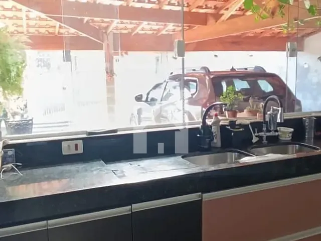 Chácara com 1000m² 3 quartos e 3 banheiros, à venda, no bairro Roseira em Jundiaí
