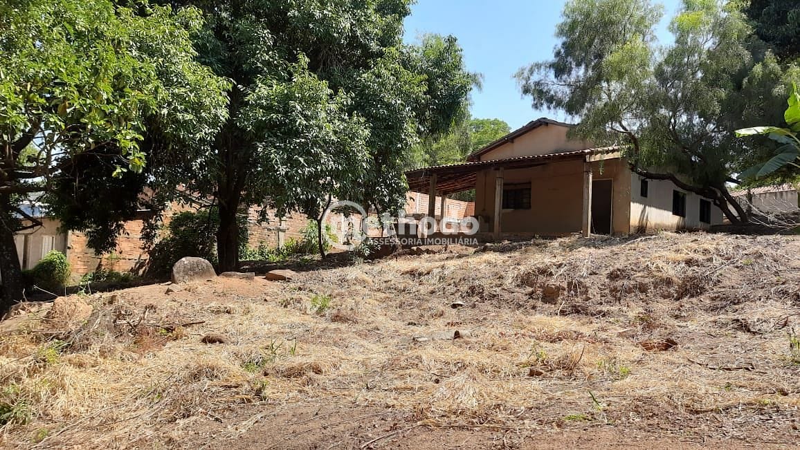 Chácara, 2 quartos, 2400 m² - Foto 2