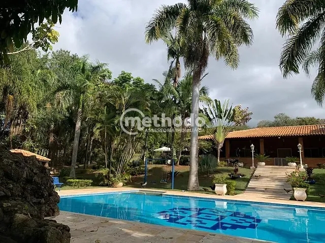Chácara com 20000m² 4 quartos e 5 banheiros, à venda, no bairro Quinta da Baronesa em Bragança Paulista