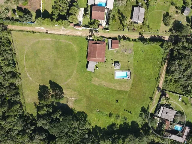 Chácara com 12000m² 3 quartos e 2 banheiros, à venda, no bairro Engenheiro Marsilac em São Paulo
