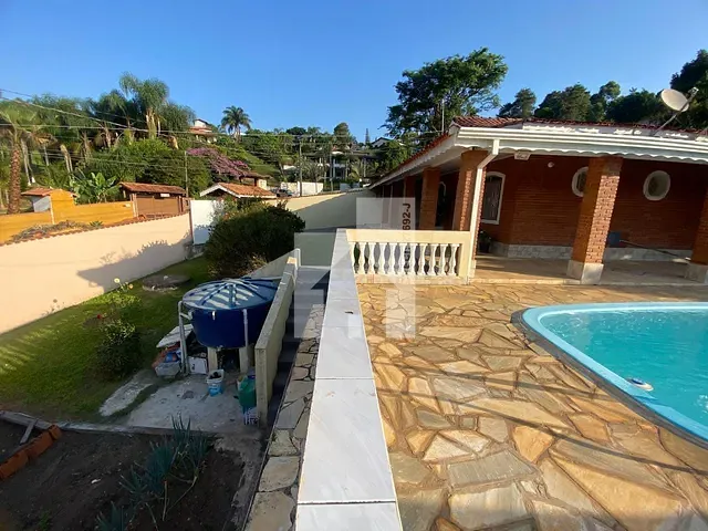 Chácara com 1075m² 2 quartos e 2 banheiros, à venda, no bairro Maracanã em Jarinu