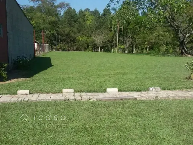 Chácara com 3600m² 3 quartos e 3 banheiros, à venda, no bairro Parque Residencial Alvorada em Caçapava
