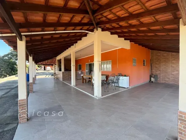 Chácara com 6700m² 4 quartos e 2 banheiros, à venda, no bairro São João da Boa Vista em Caçapava