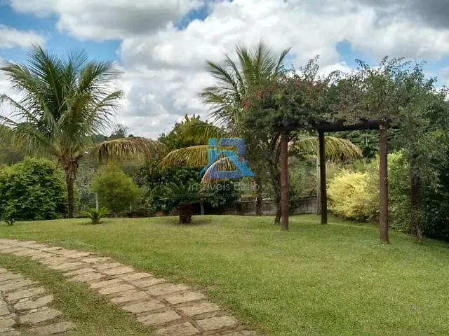Chácara com 2156m² 5 quartos e 3 banheiros, à venda, no bairro Sítio da Moenda em Itatiba