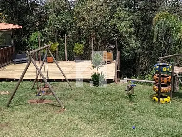 Chácara à venda, no bairro Chácara Recreio Santa Camila em Jundiaí