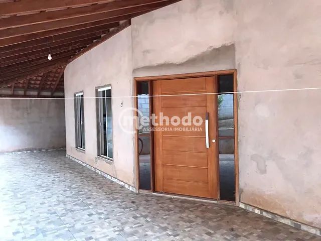 Chácara com 1000m² 4 quartos e 3 banheiros, à venda, no bairro Loteamento Chácaras Gargantilhas em Campinas