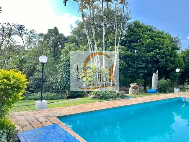 Chácara com 6147m² 4 quartos e 3 banheiros, à venda, no bairro Jardim das Cerejeiras em Atibaia