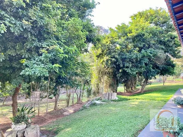 Chácara com 6147m² 4 quartos e 3 banheiros, à venda, no bairro Jardim das Cerejeiras em Atibaia