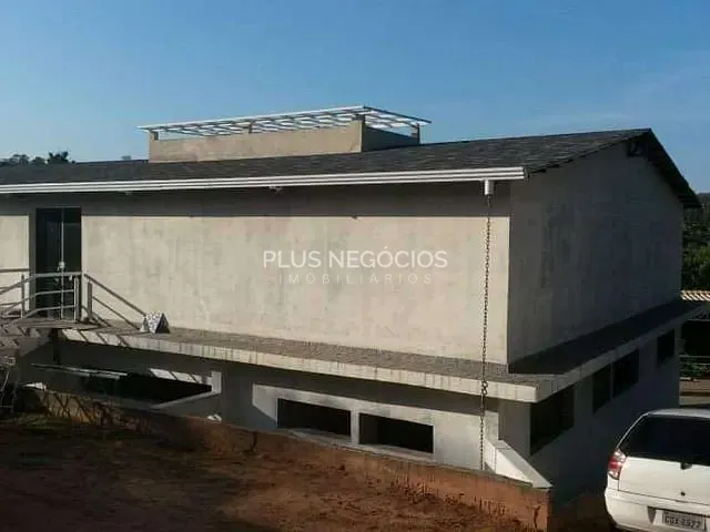 Chácara com 2400m² 5 quartos e 7 banheiros, à venda, no bairro Jardim Bandeirantes em Sorocaba