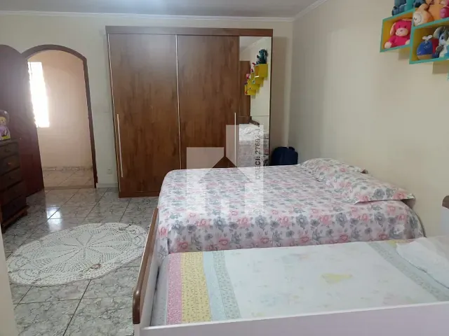 Chácara com 1300m² 3 quartos e 6 banheiros, à venda, no bairro Ville Saint James II em Campo Limpo Paulista