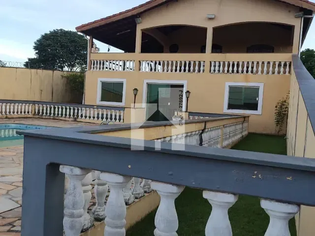 Chácara com 1300m² 3 quartos e 6 banheiros, à venda, no bairro Ville Saint James II em Campo Limpo Paulista