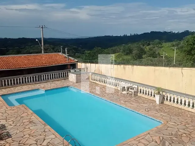 Chácara com 1300m² 3 quartos e 6 banheiros, à venda, no bairro Ville Saint James II em Campo Limpo Paulista