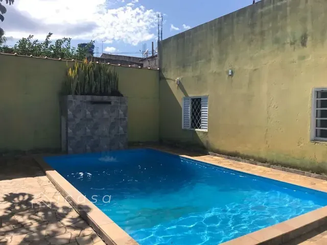 Chácara com 435m² 2 quartos e 2 banheiros, à venda, no bairro Guamirim em Caçapava