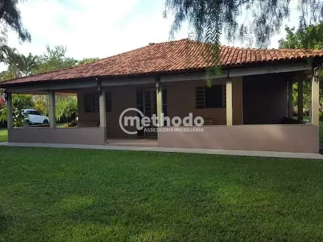 Chácara com 5000m² 7 quartos e 8 banheiros, à venda, no bairro Chácara Leila em São Carlos
