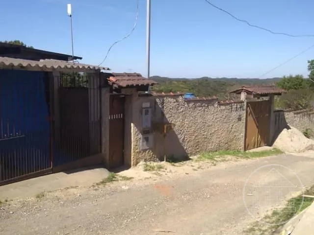 Chácara com 600m² 3 quartos e 3 banheiros, à venda, no bairro Engenheiro Marsilac em São Paulo