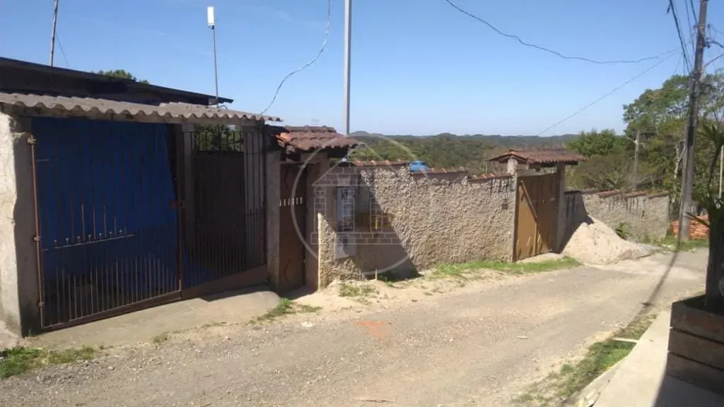 Sítio, 3 quartos, 600 m² - Foto 1