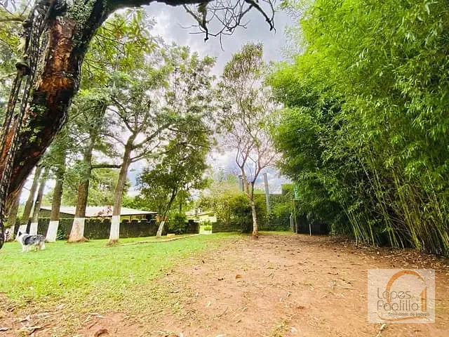 Chácara com 7392m² 2 quartos e 2 banheiros, à venda, no bairro Jardim Estância Brasil em Atibaia