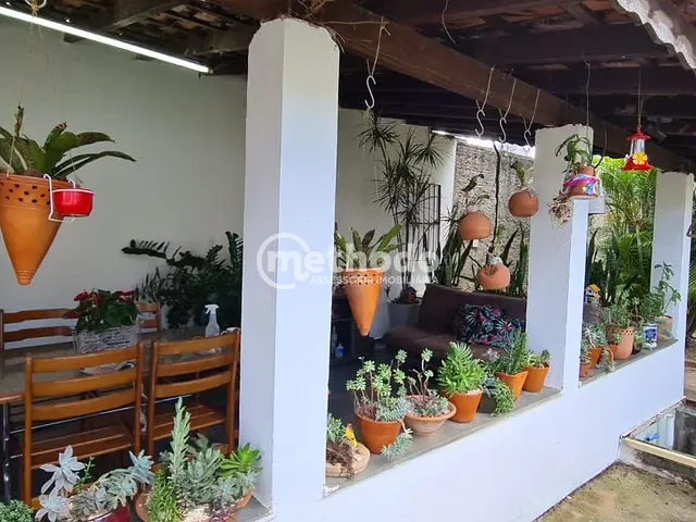 Chácara com 900m² 2 quartos e 3 banheiros, à venda, no bairro Vila Brandina em Campinas