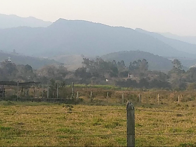 Chácara com 1000m², à venda, no bairro Bom Sucesso em Pindamonhangaba