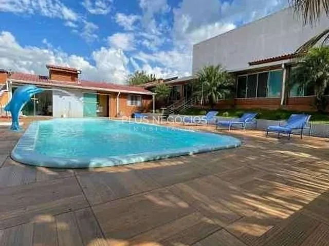Chácara com 1000m² 4 quartos e 3 banheiros, à venda, no bairro George Oetterer em Iperó