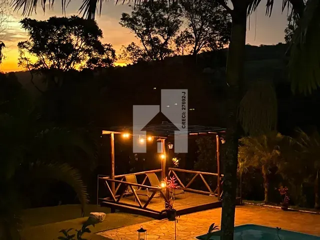 Chácara com 3200m² 3 quartos e 3 banheiros, à venda, no bairro Roseira em Jundiaí