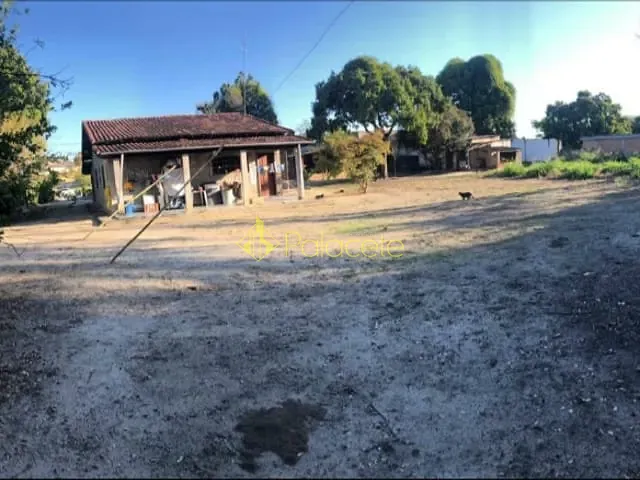 Chácara com 2962m² 2 quartos e 1 banheiro, à venda, no bairro Vila São José em Pindamonhangaba