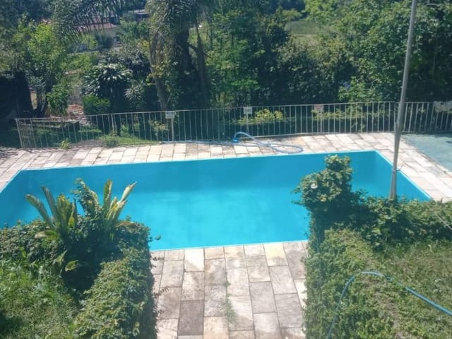 Chácara com 1294m² 4 quartos e 5 banheiros, à venda, no bairro Despezio em São Lourenço da Serra