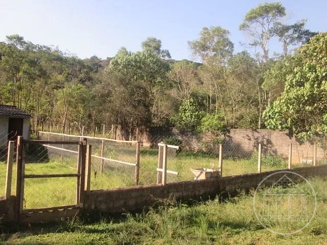 Chácara com 120000m², à venda, no bairro Parque Lagoa Rica em São Paulo