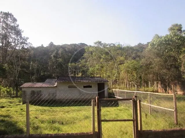 Chácara com 120000m², à venda, no bairro Parque Lagoa Rica em São Paulo