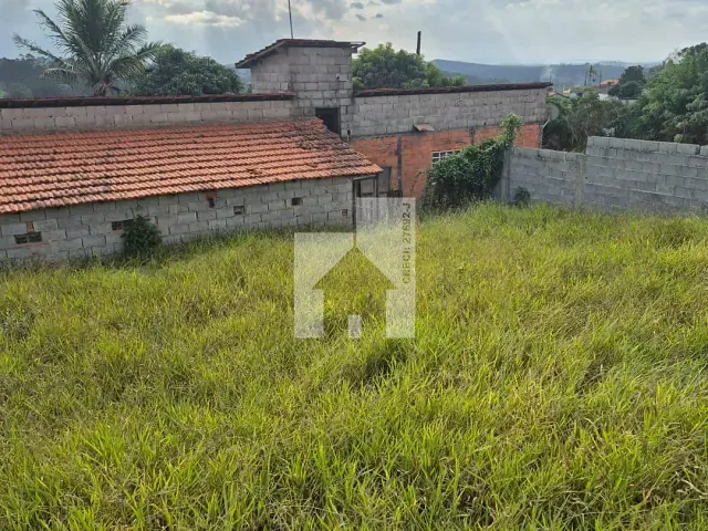 Terreno com 600m², à venda, no bairro Estância Marília em Jarinu
