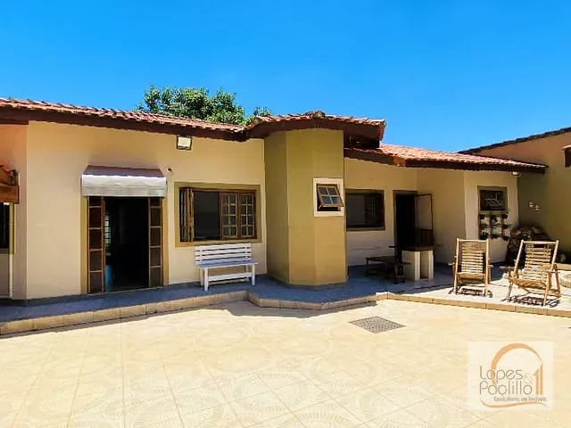 Chácara com 2079m² 7 quartos e 5 banheiros, à venda, no bairro Jardim Estância Brasil em Atibaia
