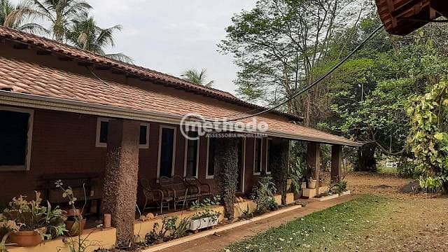 Chácara, 3 quartos, 4189 m² - Foto 1